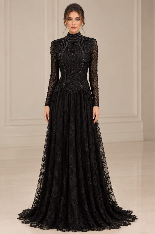 Noir Élan Gown