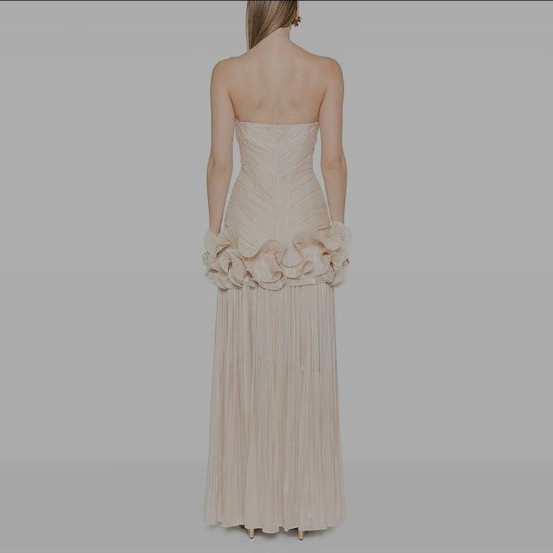 Strapless drop waist beige drees