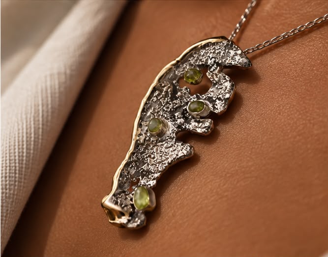 Verdant Relic Silver Pendant