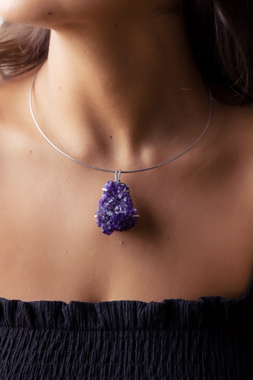 The Amethyst Aura Pendant